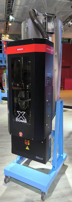 XCOMB 180 sušilnik za plastični granulat - polno električni brez uporabe komprimiranega zraka